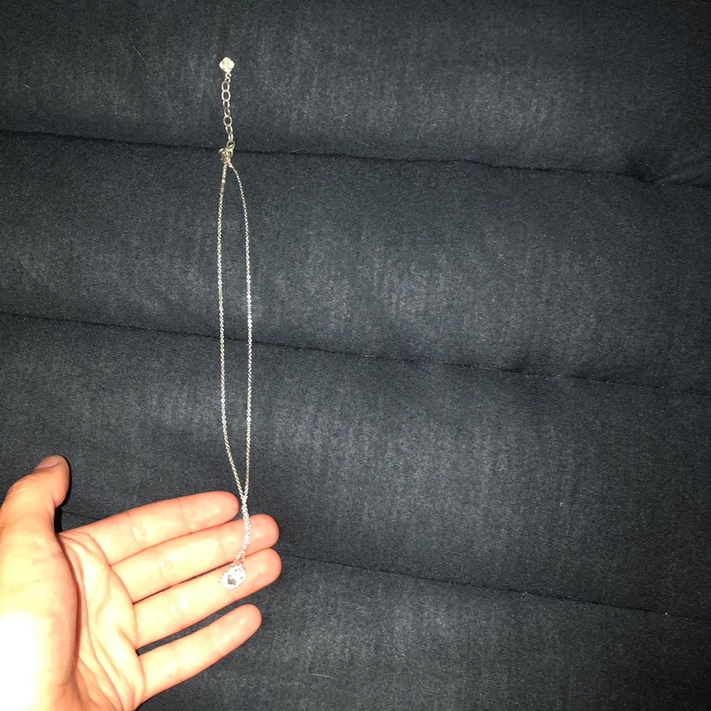 Kendra Scott necklace